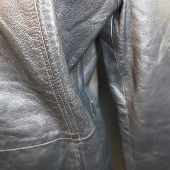 Sonoma Jean Company Womens Black Genuine Leather Button Down Jacket Size Small - Picture 3 of 7